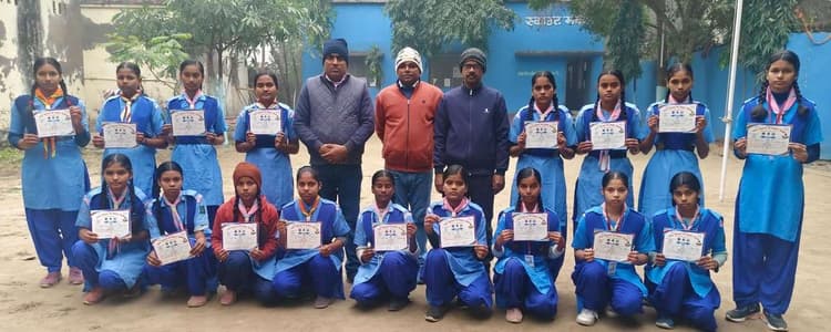 द्वितीय सोपान के प्रशिक्षण में स्काउट्स एंड गाइड्स ने सीखे समाजसेवा के गुर