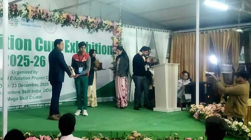 ट्रेड इलेक्ट्रॉनिक्स में अरिजीत को मिला प्रथम स्थान