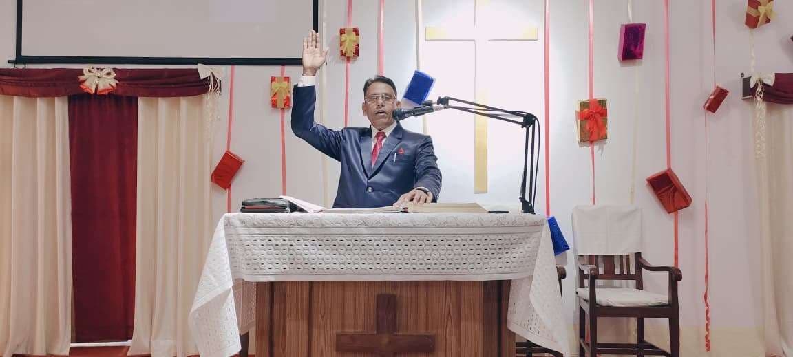 मधुपुर में धूमधाम से मनाया गया क्रिसमस