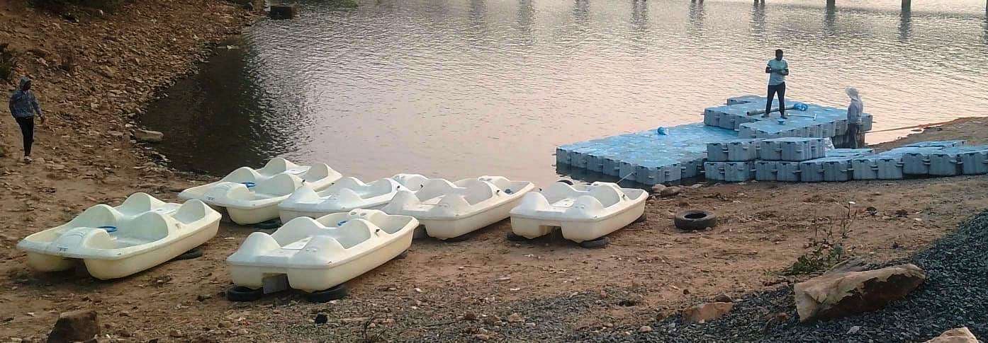 डिप्टी सीएम के आगमन पर खड़गपुर झील हो रहा चकाचक, नौका विहार की चल रही तैयारी