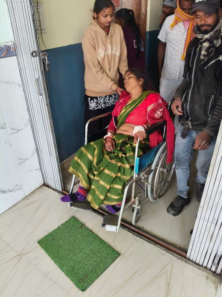 Giridih News :पांच सड़क हादसे, महिला समेत नौ घायल