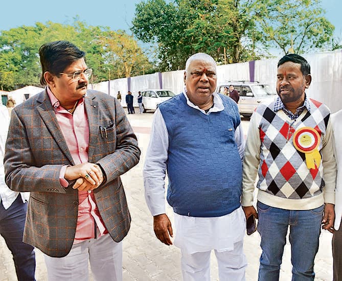 Dhanbad News: दीक्षांत समारोह से निकल गये तीन विधायक, राज्यपाल दे रहे थे भाषण