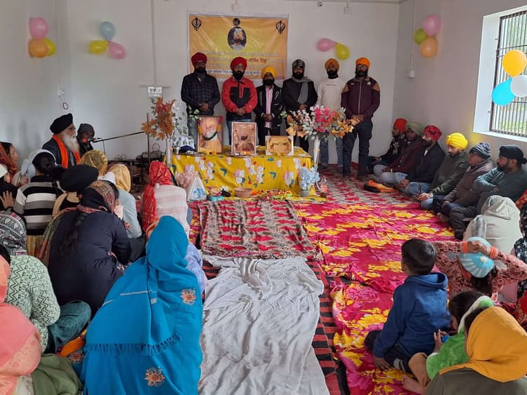 धूमधाम से मनाया गया प्रकाश उत्सव