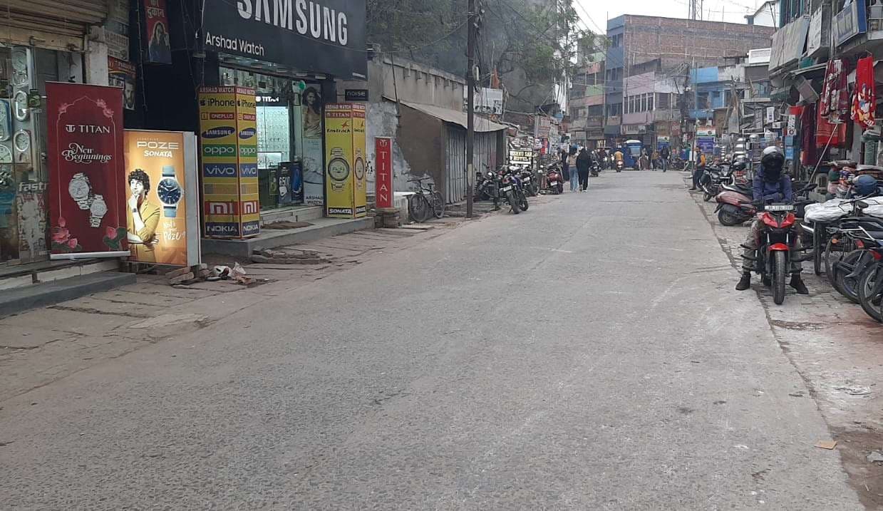 शीतलहर से थम गयी कारोबार की रफ्तार, मंदा हुआ बाजार