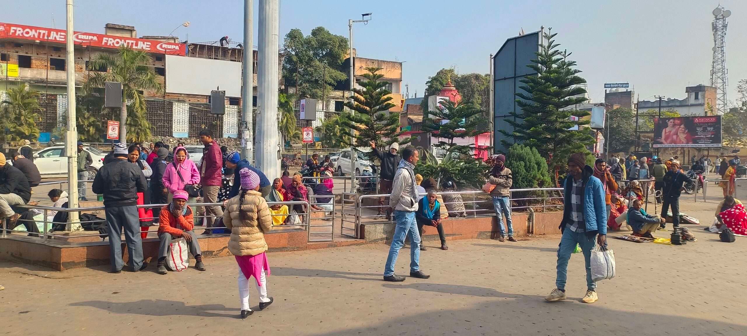 Deoghar news : ट्रेन हादसे के बाद सोमवार को भी कई ट्रेनें रहीं रद्द