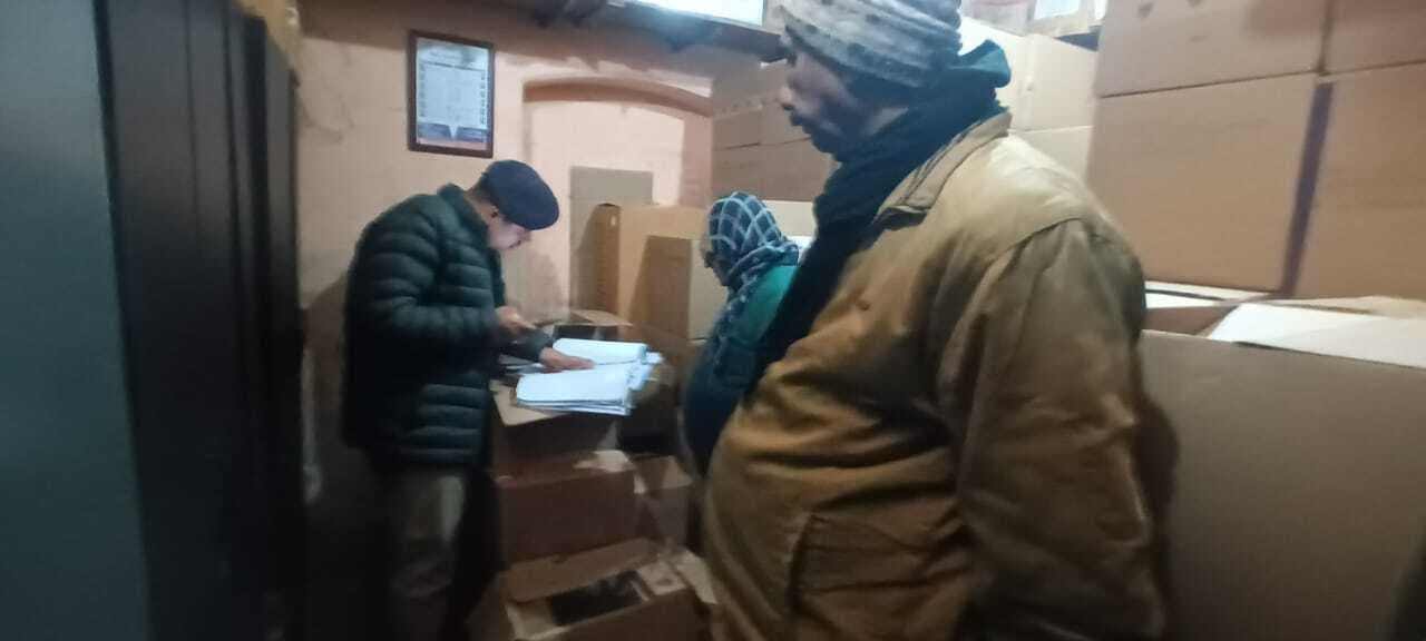 नकली सिगरेट मामले की जांच को लेकर डीलर तिरूपति ट्रेडर्स पहुंची पुलिस