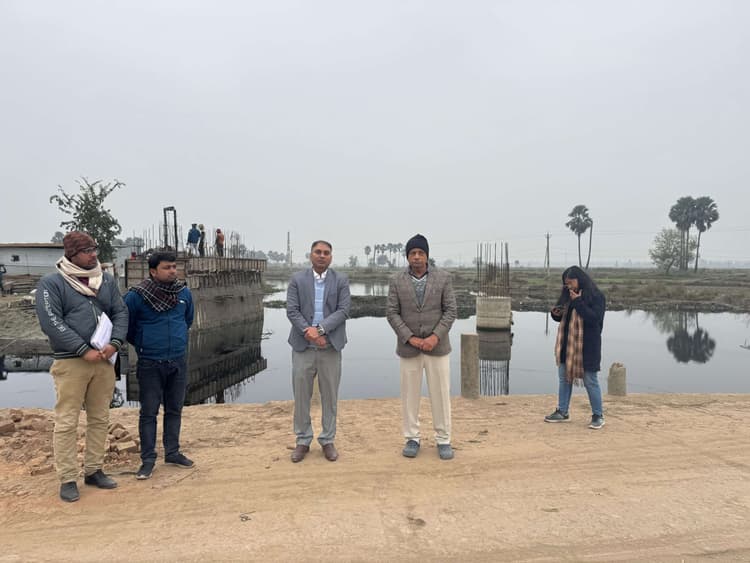 गांगवा में घोंघारी नदी पर 239.29 लाख रुपये से बनने वाला आरसीसी पुल मार्च तक होगा पूरा