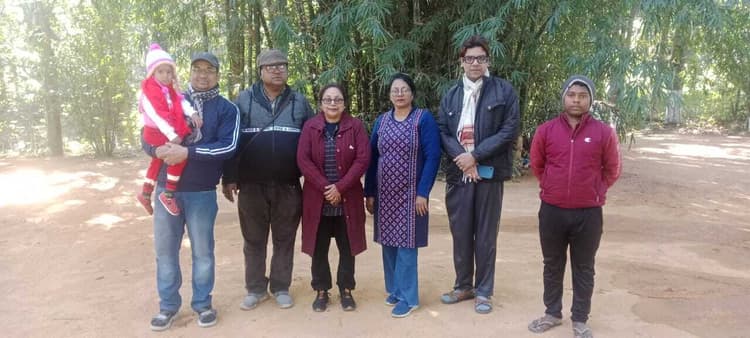 मैक्लुस्कीगंज में वर्षांत पर होने लगा पर्यटकों-सैलानियों का जमावड़ा