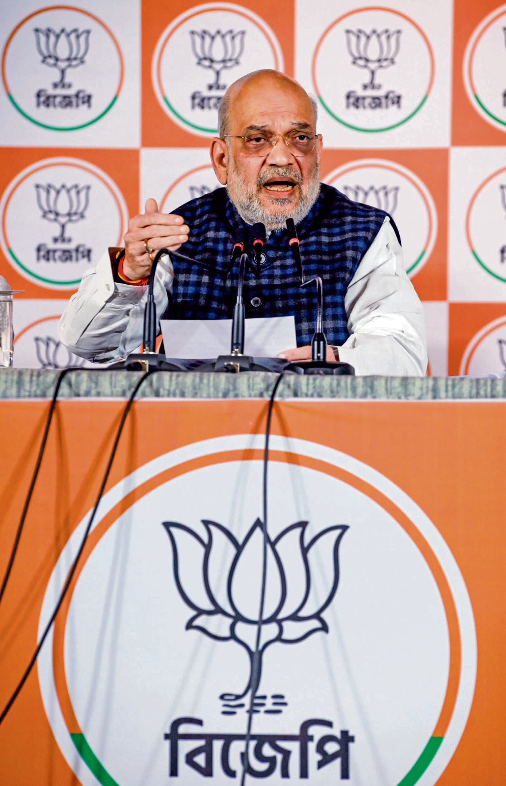 हम चुन-चुनकर घुसपैठियों को भारत से बाहर निकालेंगे : शाह