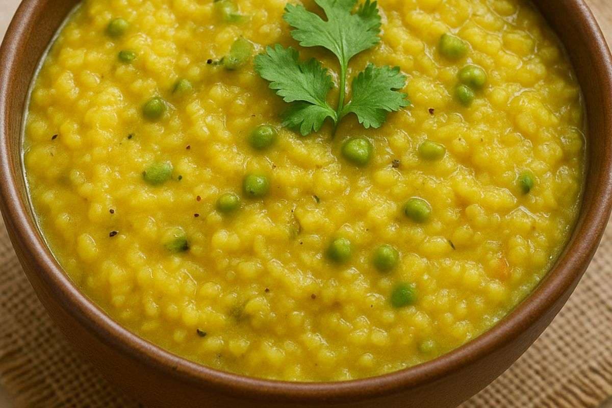 mung dal khichdi (AI Generated)
