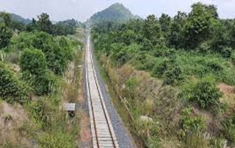 Bihar News: रांची से नालंदा अब और करीब, मार्च तक पूरा होगा राजगीर-कोडरमा रेललाइन, शुरू होगा पर्यटन का नया युग