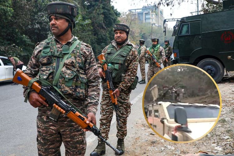 Video : पहाड़ी इलाकों में सेना की गाड़ी, मुठभेड़ के बाद कुछ यूं आतंकियों को खोज रहे हैं जवान