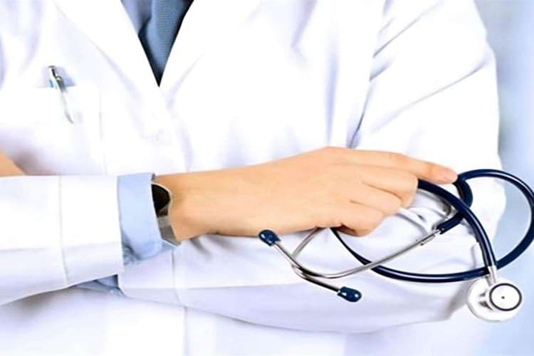 Bihar News: हिजाब-प्रकरण से सुर्खियों में आईं डॉ नुसरत परवीन ने ज्वाइन की नौकरी, आज से पटना सिटी में देंगी सेवा