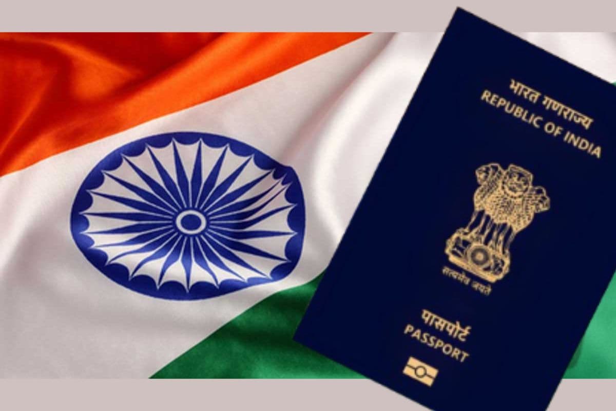 E-Passport: पुरानेवाले पासपोर्ट से कितना ‘E’ है नया ई-पासपोर्ट, जानिए फीस, फायदे और कैसे करें अप्लाई