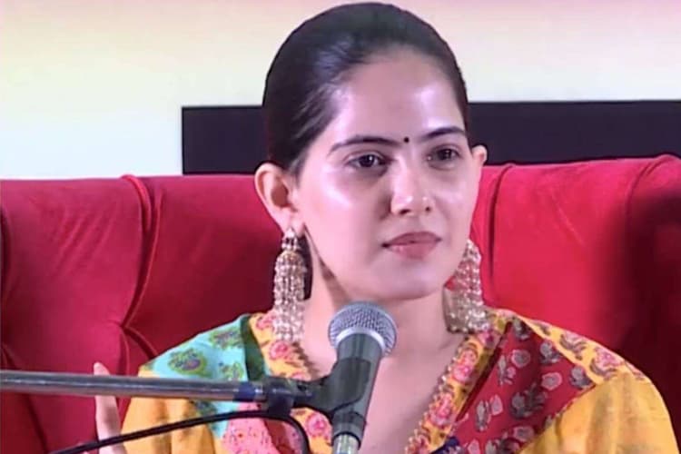 Jaya Kishori Quotes on Love and Relationship: रिश्तों की सच्चाई बताएंगे ये कोट्स, जो गलतफहमियां दूर कर देंगे