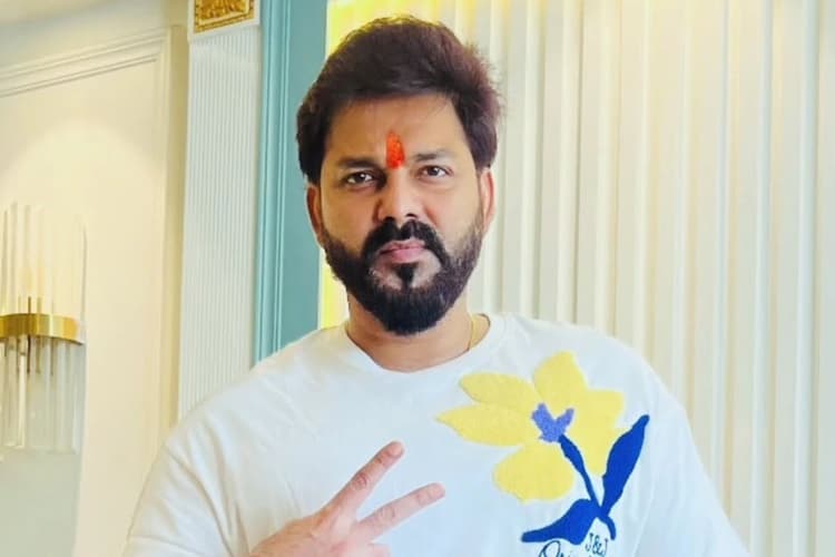 Pawan Singh Controversy: गुस्से में लाल हुए पावर स्टार, बोले- “बहुत सालों बाद मेरा मिजाज हुआ है"