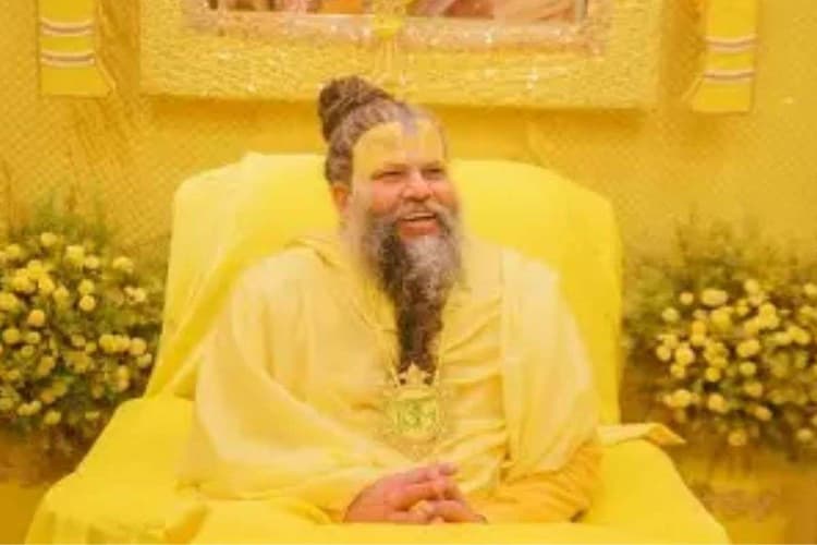 Premanand Ji Maharaj: क्या पति के पापों का दंड पत्नी को झेलना पड़ता है? जानें क्या कहते हैं प्रेमानंद जी महाराज