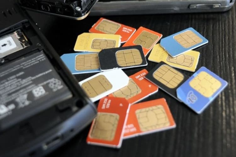 आपके फोन में लगी SIM का नंबर क्या है? पता करने के लिए ये आसान तरीके जरूर जान लें