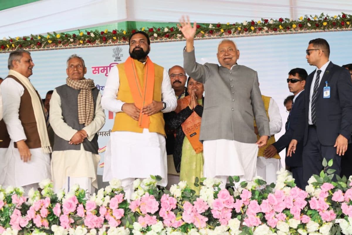 सम्राट चौधरी का बड़ा एलान, 2026 तक पूरे होंगे सभी वादे, लगेंगे बड़े उद्योग सम्राट चौधरी का बड़ा एलान, 2026 तक पूरे होंगे सभी वादे, लगेंगे बड़े उद्योग