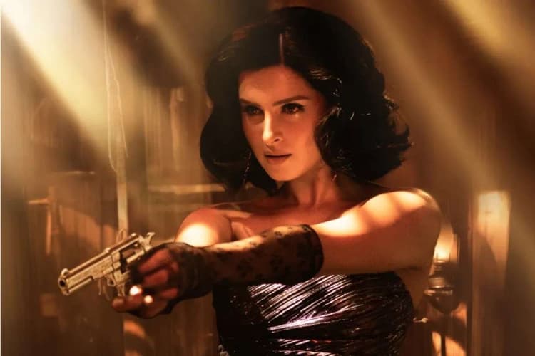 Tara Sutaria Toxic Look: तारा सुतारिया का अबतक का सबसे खतरनाक लुक, दमदार रेबेका के रोल में फोटो वायरल