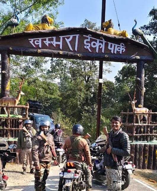 Giridih News: पुलिस टीम ने लिया खंभरा इको पार्क का जायजा