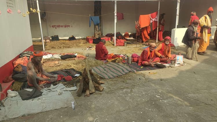 Giridih News :सांप्रदायिक सौहार्द और अटूट आस्था का केंद्र है लंगटा बाबा का समाधि स्थल