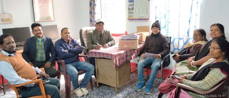 आंगनबाड़ी केंद्रों को प्राथमिक विद्यालयों में शिफ्ट करने की तैयारी