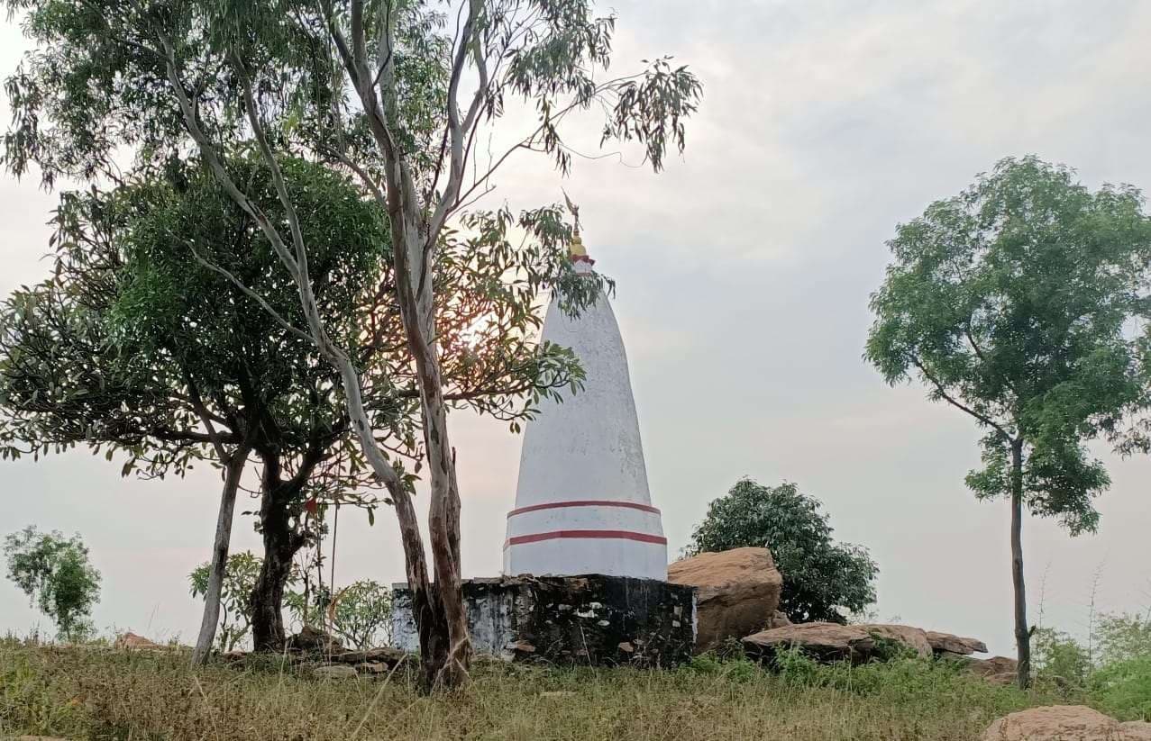 Bokaro News : रामलखन टुंगरी में पेयजल संकट, मेला व पर्यटन पर पड़ रहा असर