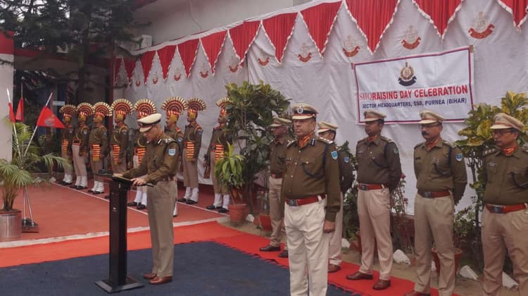 भारत-नेपाल की खुली सीमा की रखवाली में महत्वपूर्ण भूमिका निभा रहे हैं एसएसबी के जवान