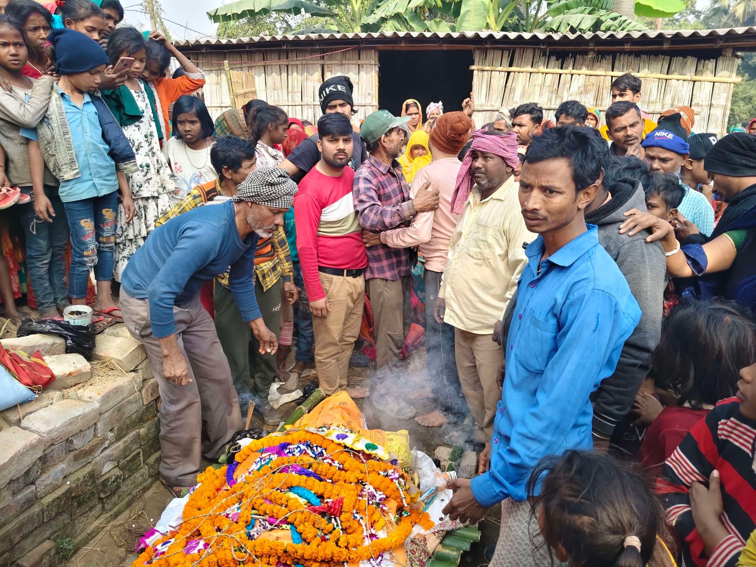 शव घर पहुंचते ही मचा कोहराम, परिजनों का रो-रोकर बुरा हाल