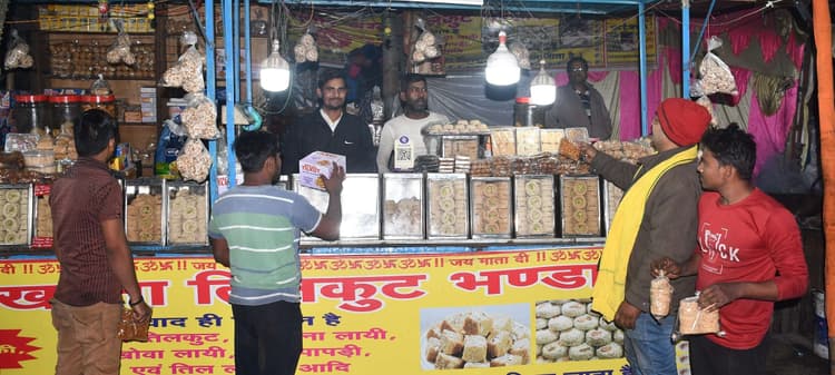 Bokaro News : बोकारो की फिजां में घुलने लगी तिलकुट की सोंधी खुशबू