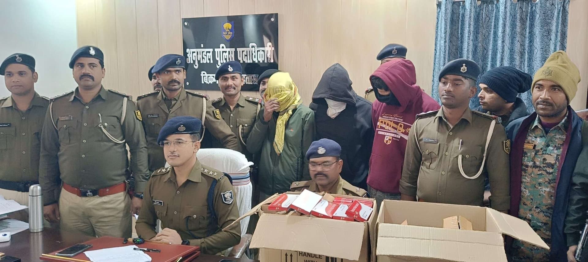 सासाराम, बिक्रमगंज व दावथ में नशीले इंजेक्शन की बड़ी खेप बरामद, तीन गिरफ्तार