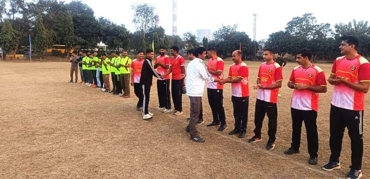 Bokaro News : सीआइएसएफ बी और गोमिया पलिहारी फाइनल में