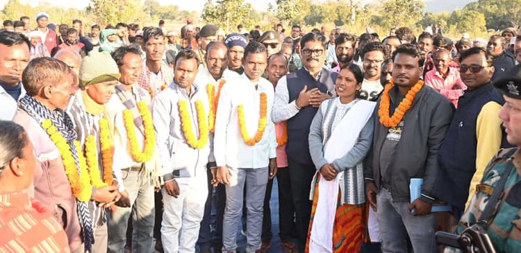 Bokaro News : आदिवासी समाज की एकता ही सबसे बड़ी ताकत : योगेंद्र प्रसाद