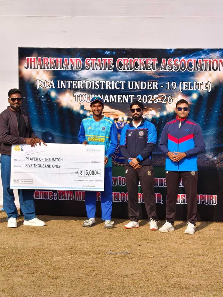 Jsca under 19 inter district cricket tournament : रांची ने देवघर को चार विकेट से दी मात