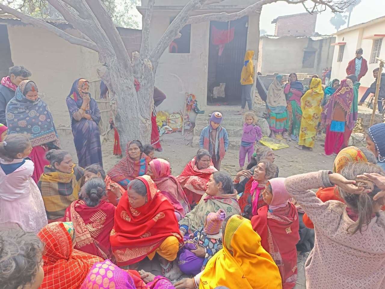 अलग-अलग सड़क हादसों में छात्र समेत दो की मौत