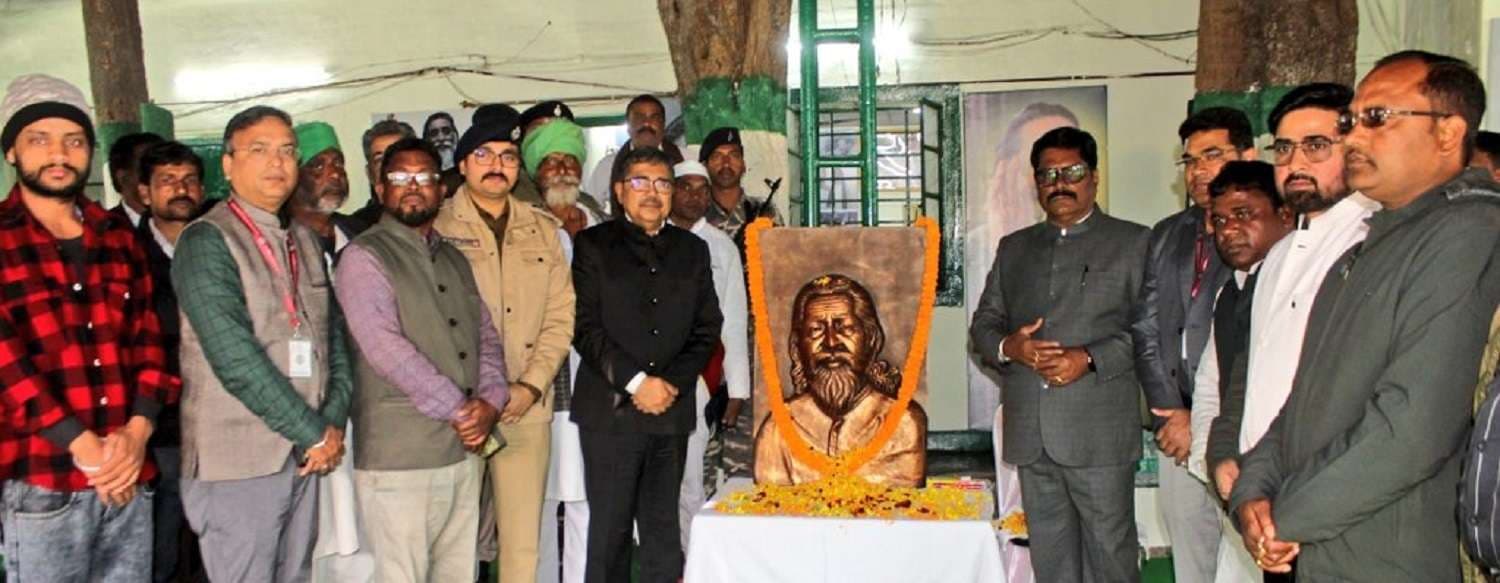 Bokaro News : गुरुजी के आदर्शों पर चलने का लिया संकल्प