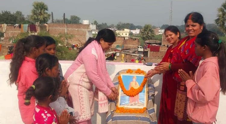 विवेकानंद के जीवन से प्रेरणा लें छात्र: पीयूष