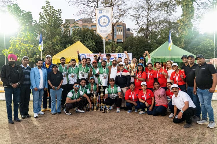 Xlri Cricket Tournament Concluded : एक्सएल स्ट्राइकर्स व जेडीसीए की टीम बनी चैंपियन