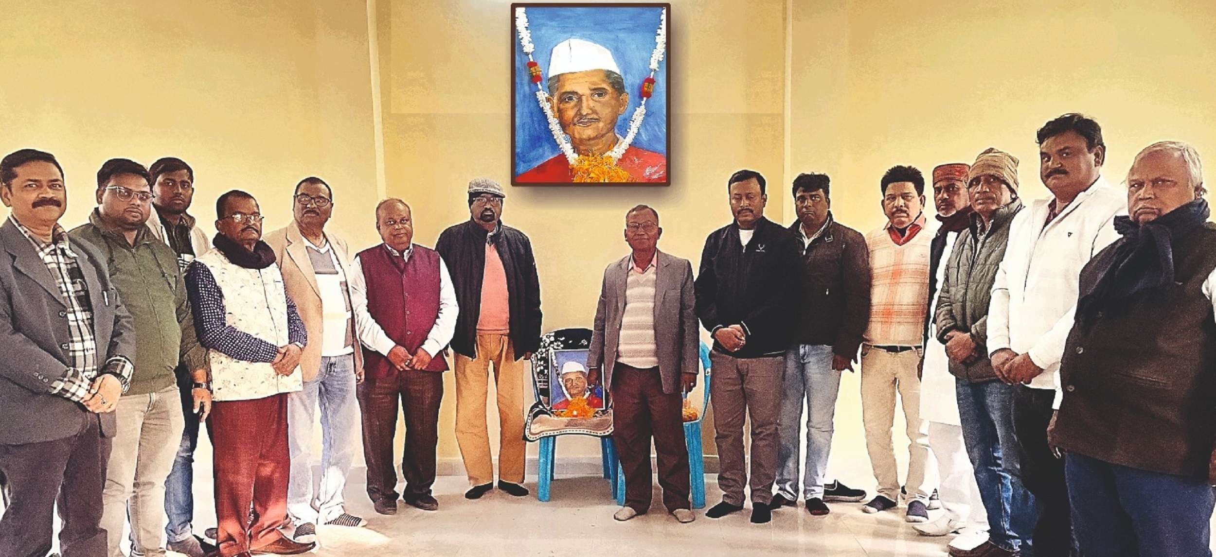 Bokaro News : पूर्व पीएम लाल बहादुर शास्त्री को पुण्यतिथि पर किया गया नमन