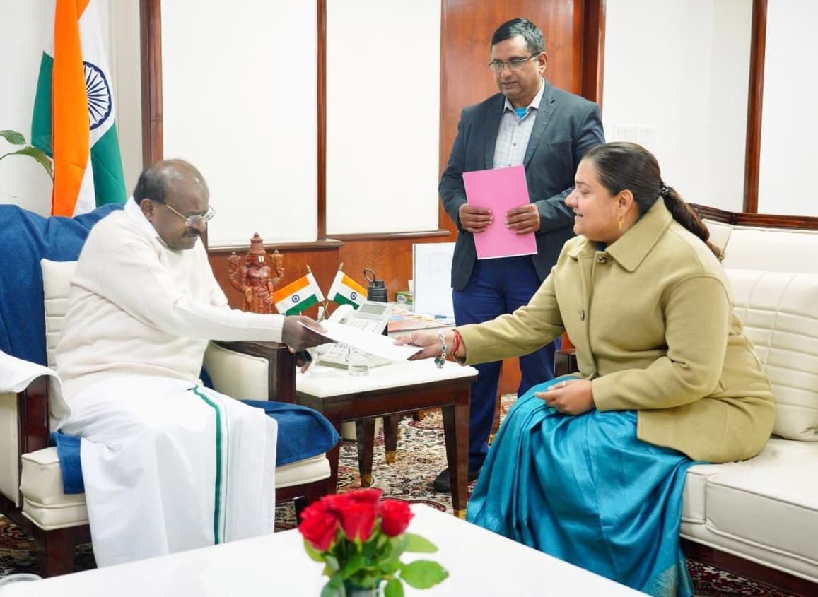 Bokaro News : बीएसएल के विस्तार को लेकर इस्पात मंत्री से मिलीं विधायक श्वेता सिंह