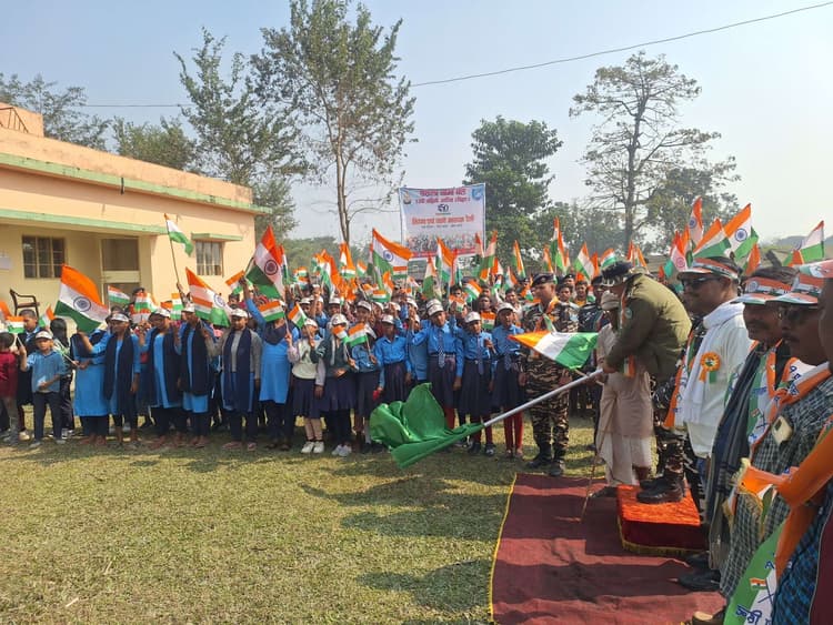 एसएसबी 52वीं वाहिनी ने निकाली विशाल तिरंगा यात्रा