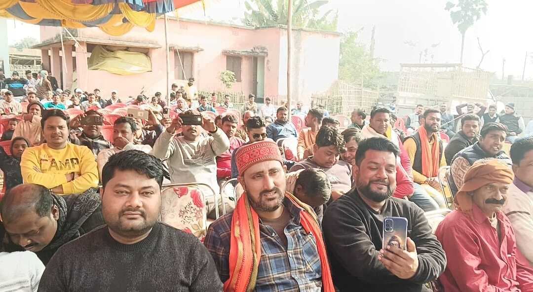 रामनगरबंशी गांव में मकर संक्रांति मिलन समारोह मना