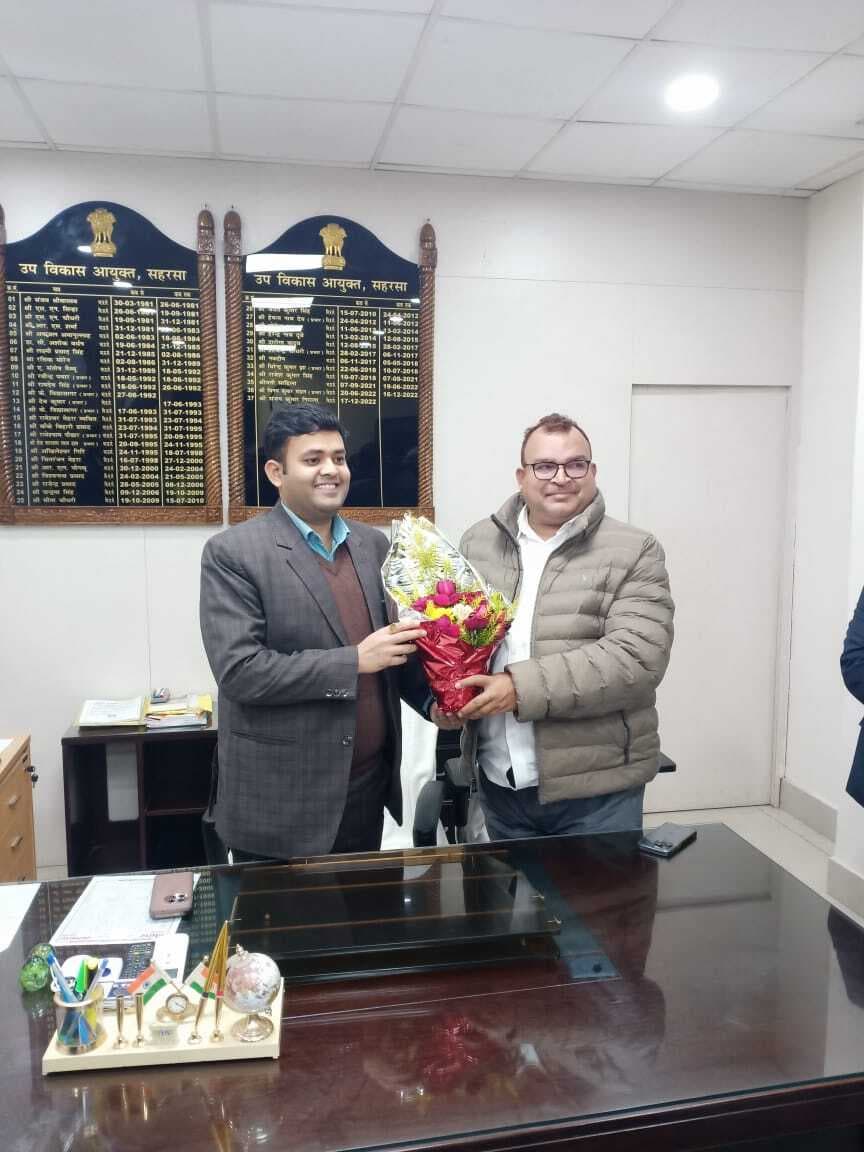 नव पदस्थापित उप विकास आयुक्त आईएएस कुमार गौरव ने लिया योगदान