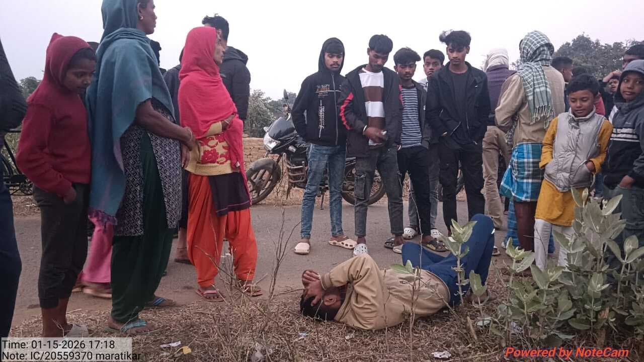 सड़क पर घात लगाये बैठे बदमाशों ने युवक से की मारपीट, रेफर