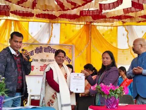 बाल विवाह और दहेज प्रथा उन्मूलन पर किया गया जागरूक