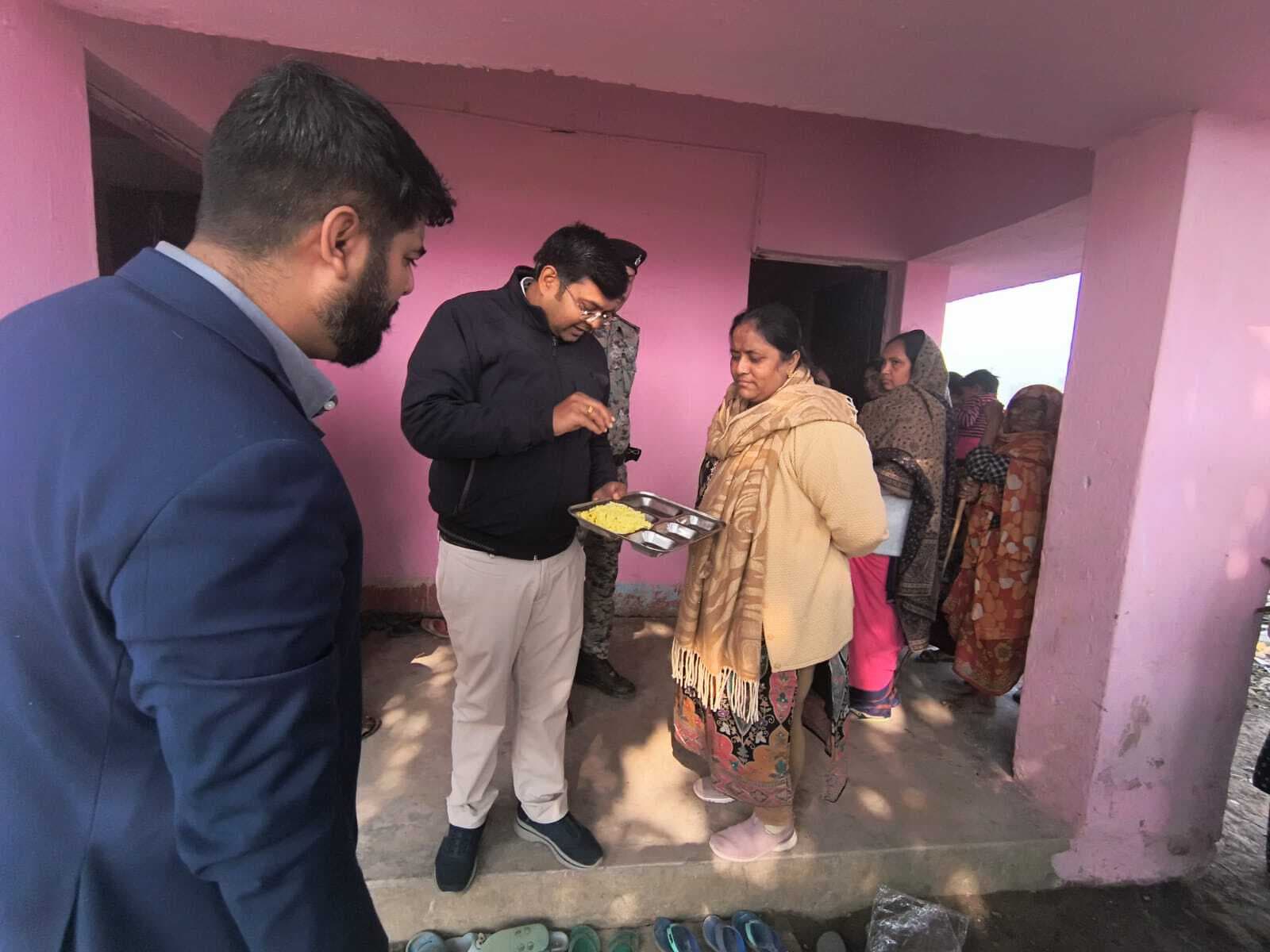 एसडीओ ने बेनीदास भुस्का पंचायत की योजनाओं का किया निरीक्षण