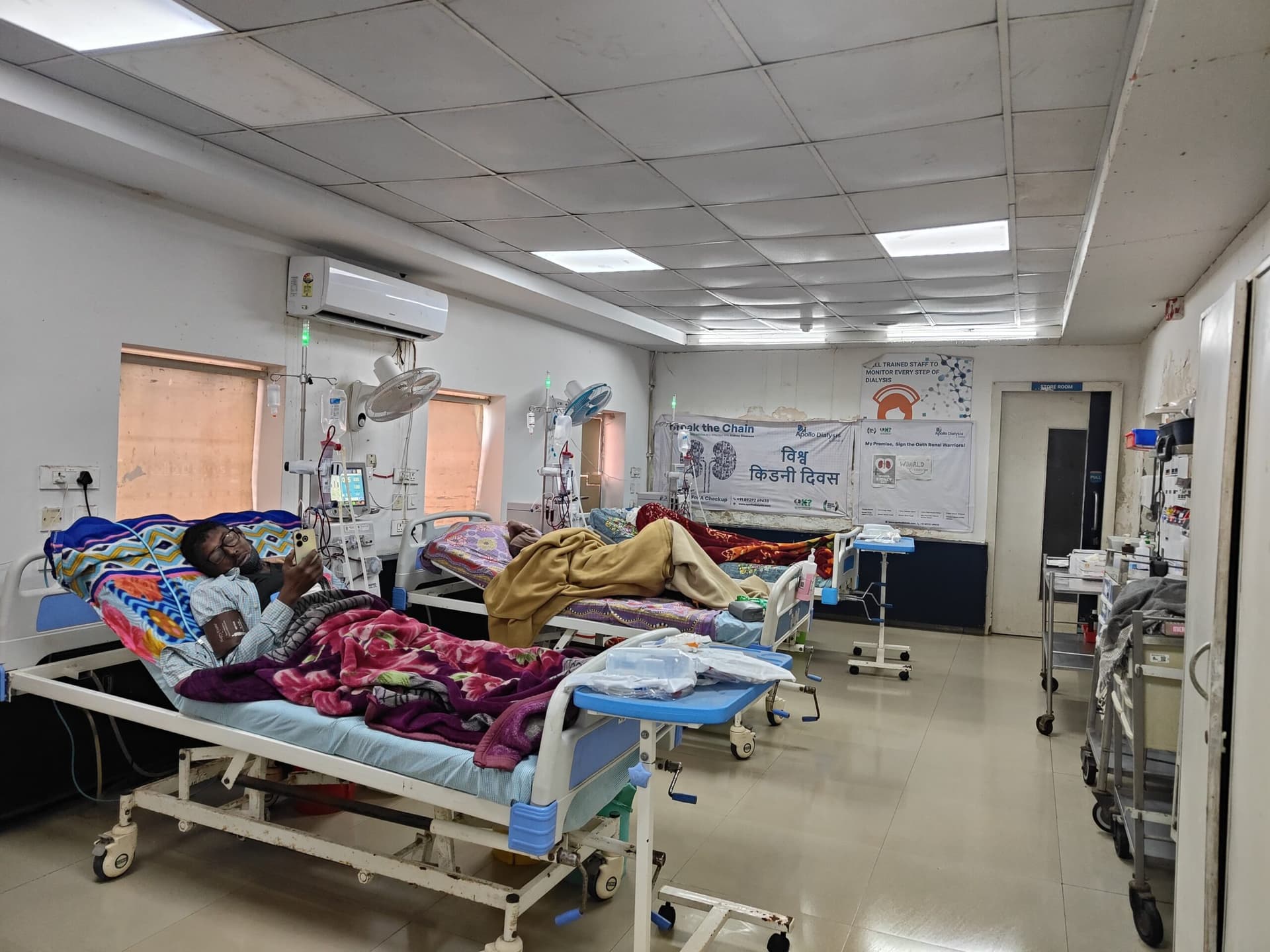 Madhubani News : सावधान: बिना डॉक्टरी सलाह के पेन किलर और एंटीबायोटिक का सेवन पड़ सकता है महंगा, बढ़ रहा किडनी फेलियर का खतरा