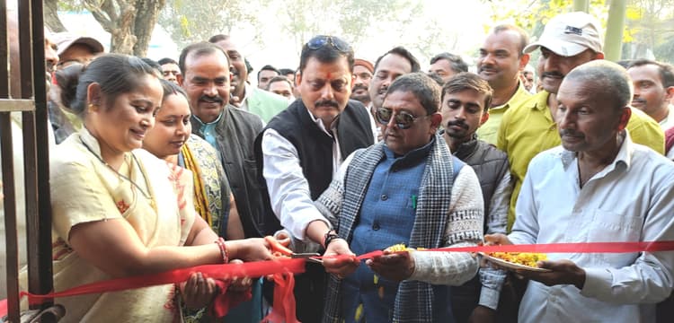 तीसरी बार प्रमुख बनीं चित्रा, अभिनंदन समारोह का हुआ आयोजन