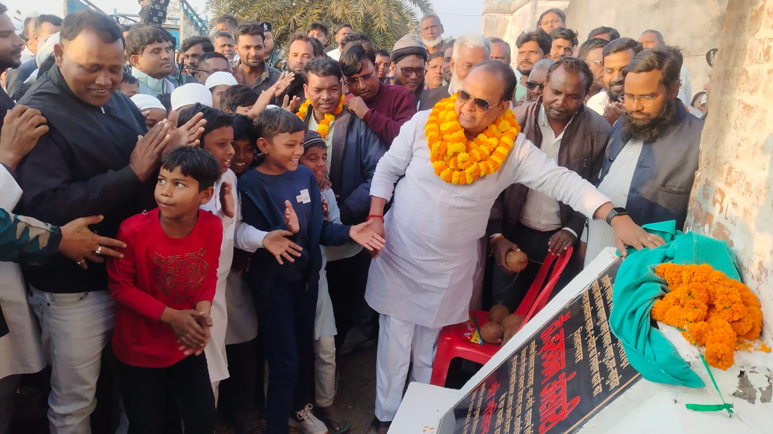 मदरसों को बेहतर सुविधाएं देना सरकार की है जिम्मेदारी : डॉ इरफान अंसारी